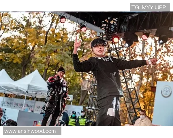 街舞巨献:探秘成都街舞队的速度